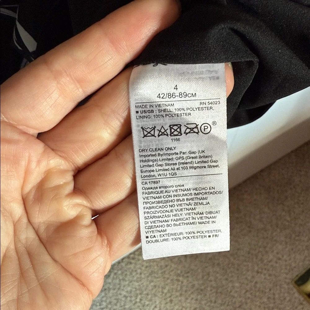 Banana Republic Black and White Floral Mini Dress 🖤 Sz 4 - Picture 6 of 8